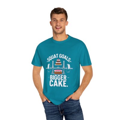 Funny Fitness T-Shirt | Squat Goals Bigger Cake | Workout Gift, Gym Shirt, Weightlifting Apparel, Birthday Present, Casual Wear